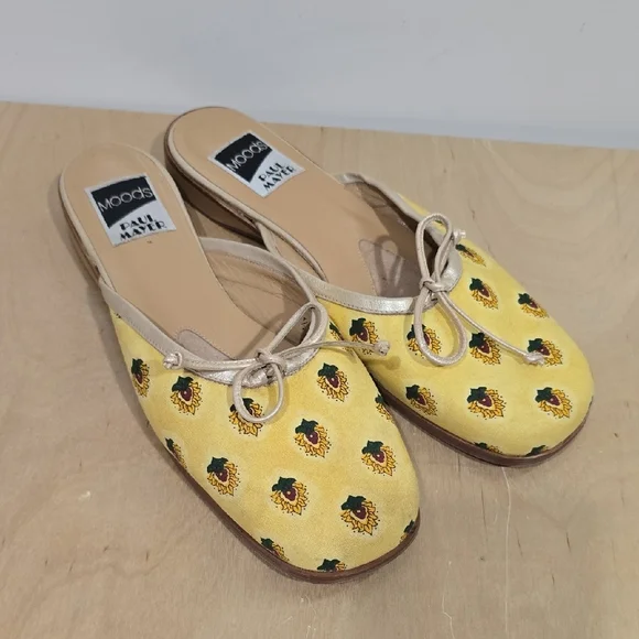 🌻Paul Mayer Yellow Floral Bow Mules - Picture 4 of 15
